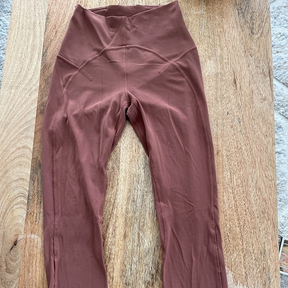 Unlimit High-Rise Crop 23" - Picture 6 of 12